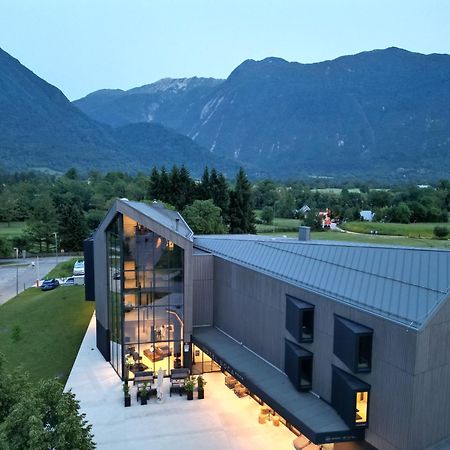 Hotel Soca Бовец Екстериор снимка