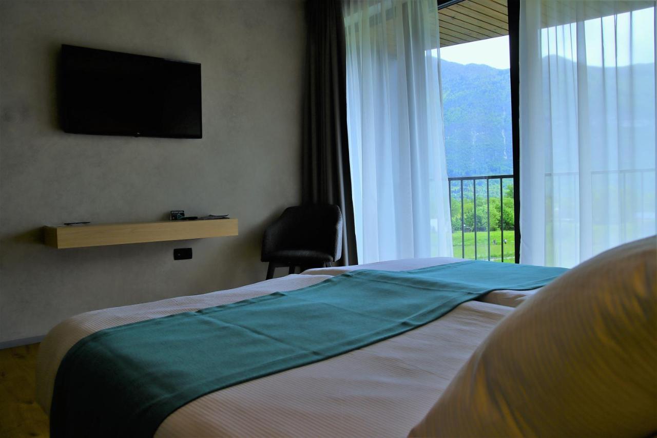 Hotel Soca Бовец Екстериор снимка