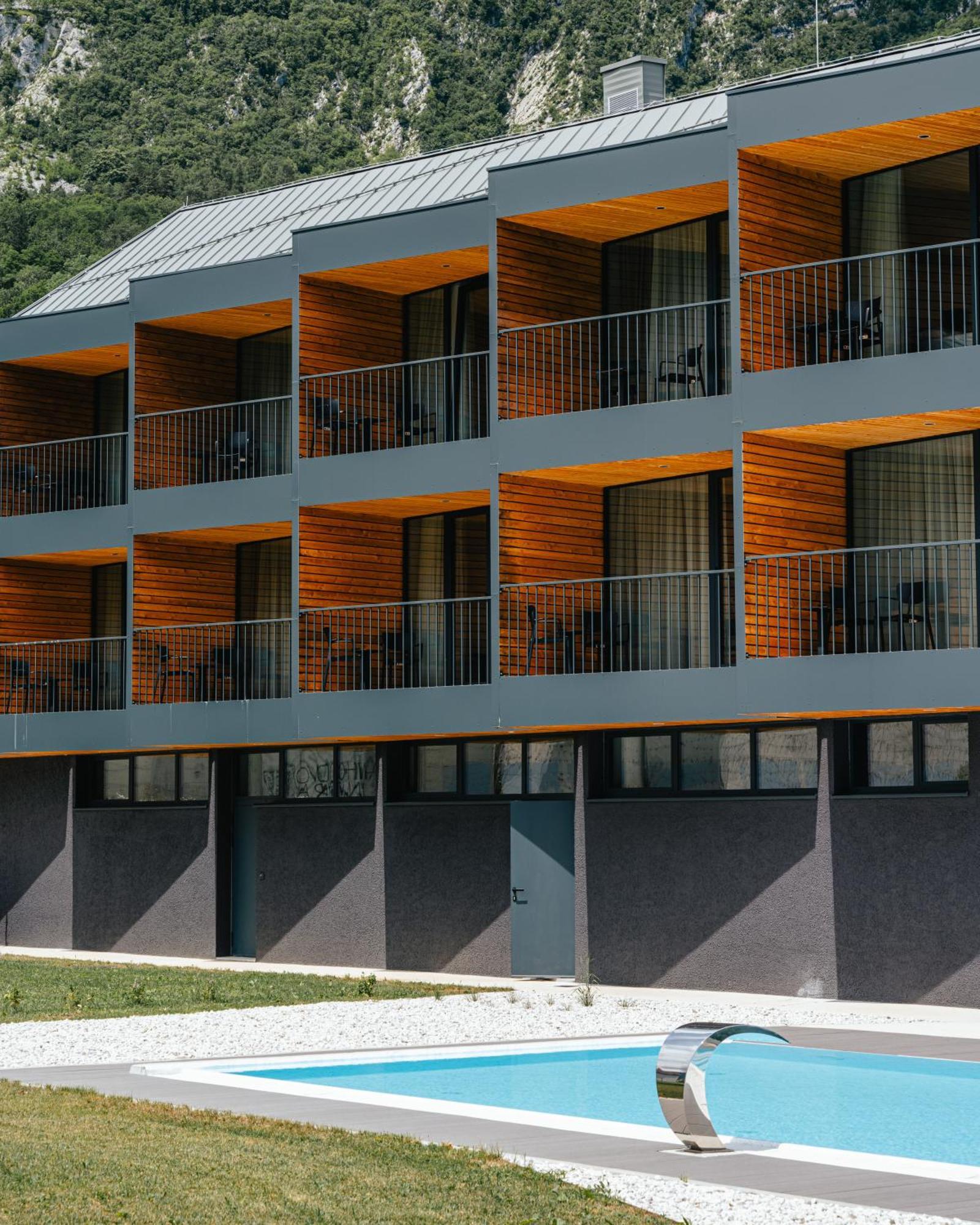 Hotel Soca Бовец Екстериор снимка